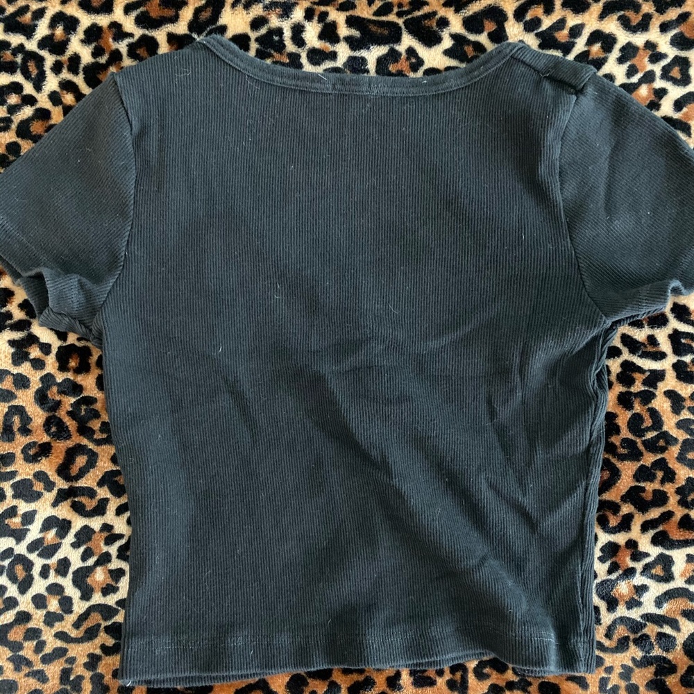 Brandy Melville crop top!!! - Picture 3 of 3